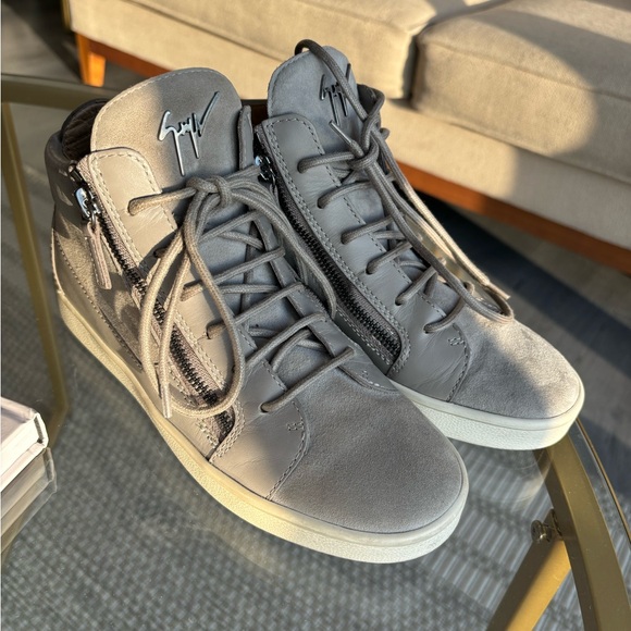 Giuseppe Zanotti Gray Sneakers - Picture 5 of 6